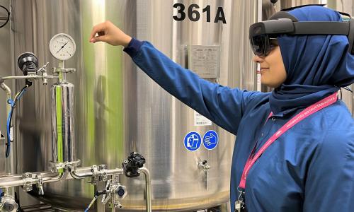 Mommina with hololens at Novo Nordisk